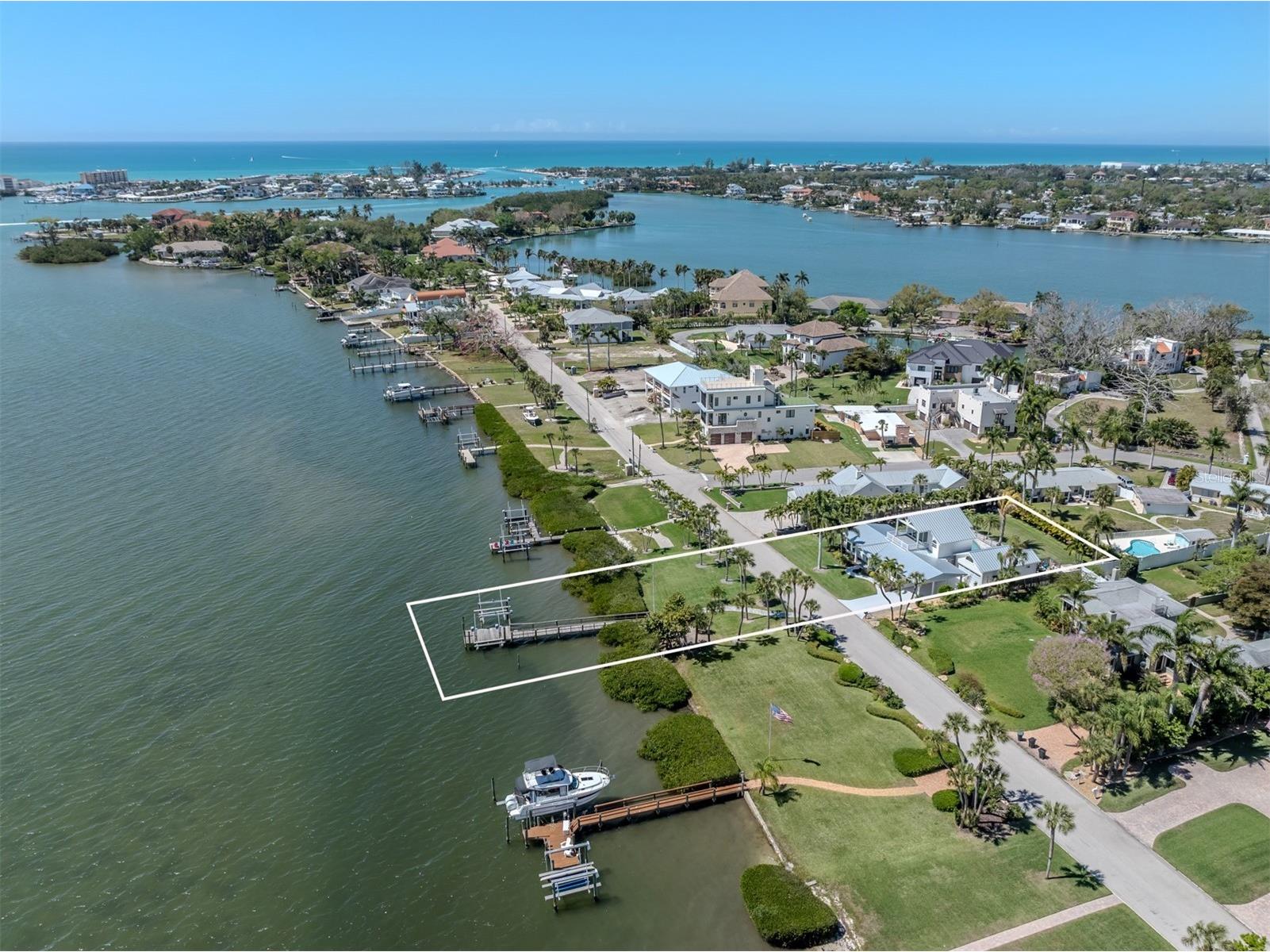 212 Sunrise Drive Nokomis FL 34275 - ROBERTS BAY N6143501 image2