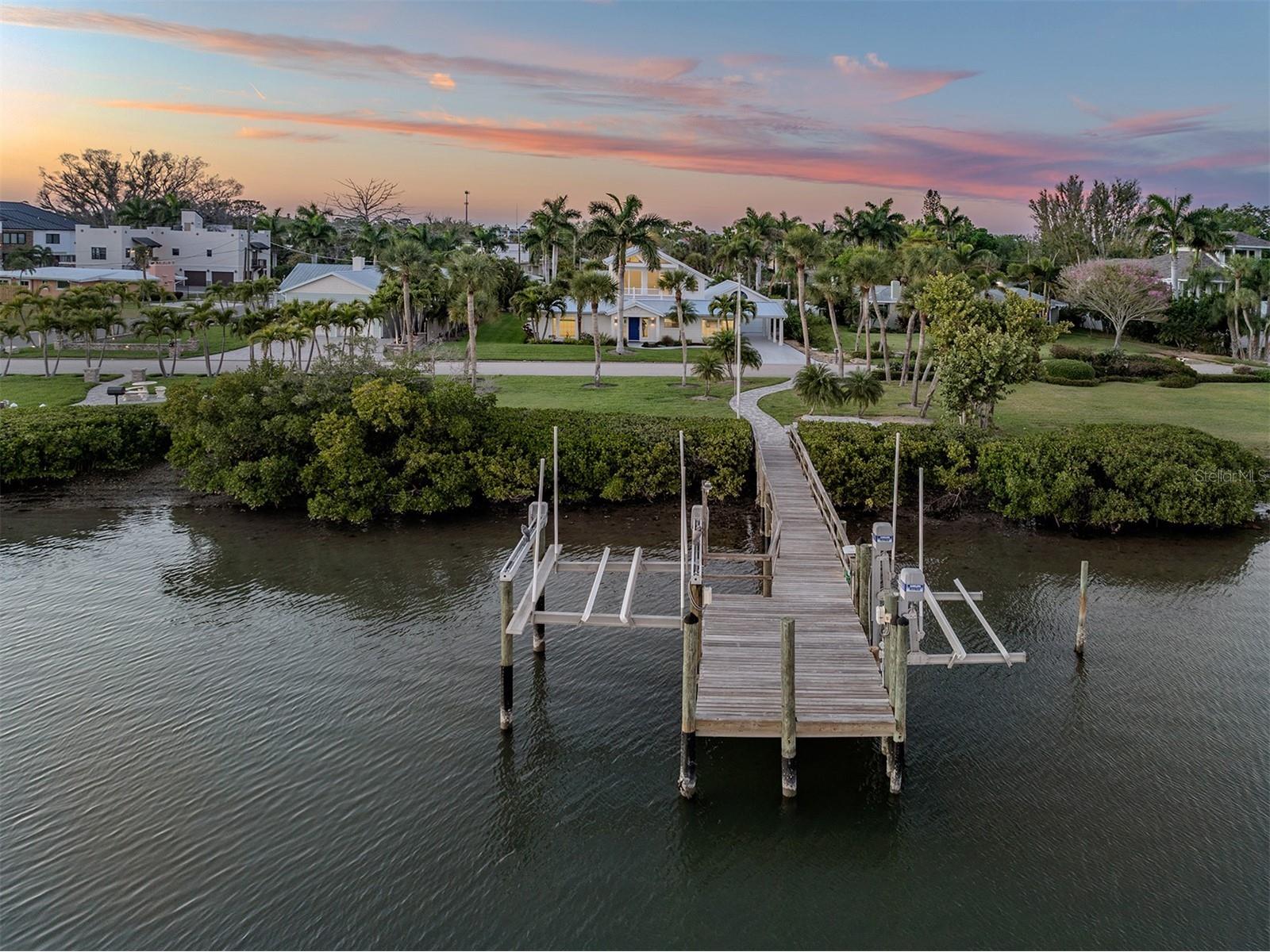 212 Sunrise Drive Nokomis FL 34275 - ROBERTS BAY N6143501 image3