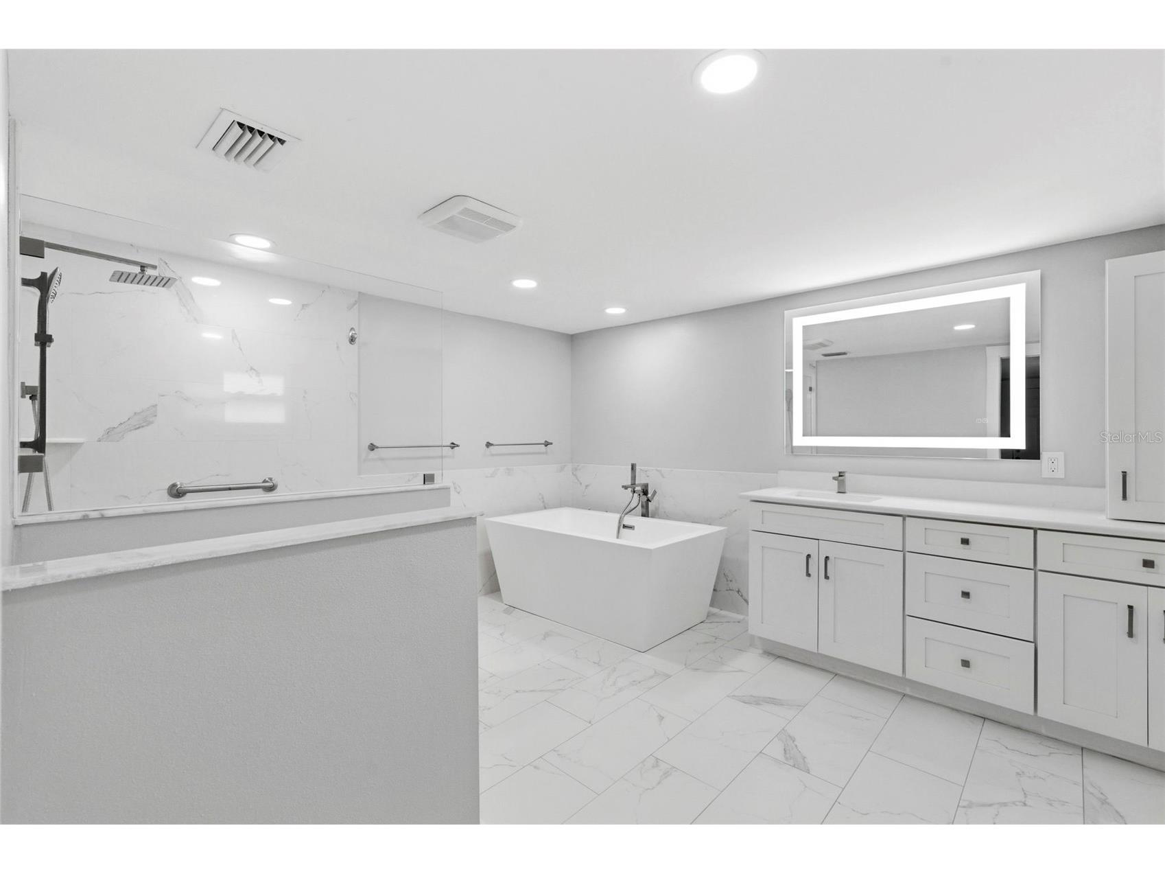 212 W 131st Avenue Tampa FL 33612 W7883800 image26