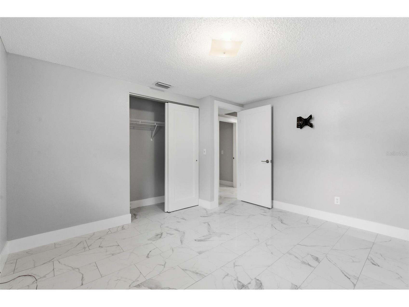 212 W 131st Avenue Tampa FL 33612 W7883800 image39