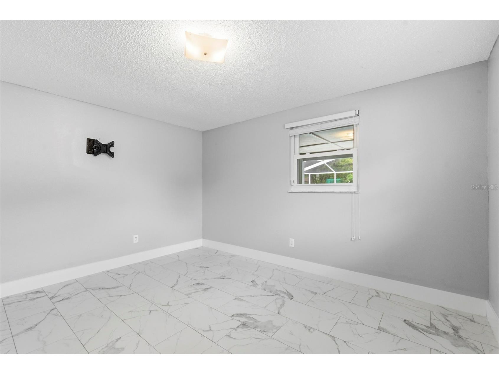 212 W 131st Avenue Tampa FL 33612 W7883800 image40