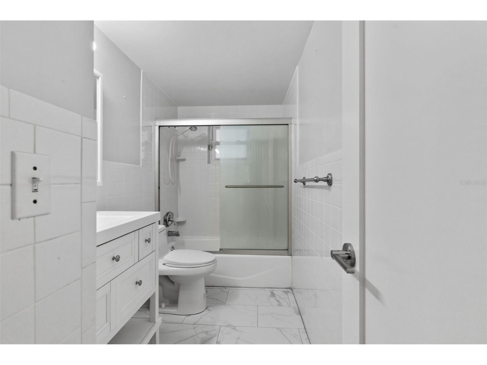 212 W 131st Avenue Tampa FL 33612 W7883800 image42