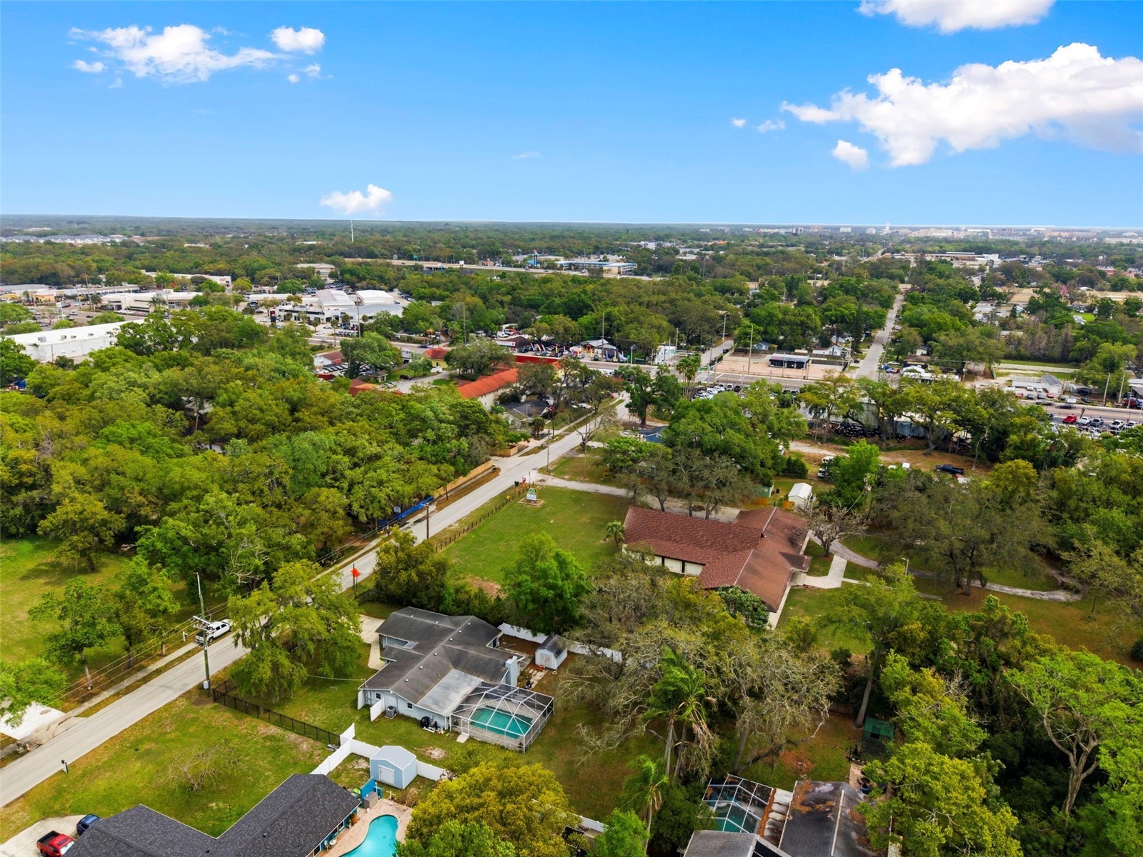 212 W 131st Avenue Tampa FL 33612 W7883800 image80