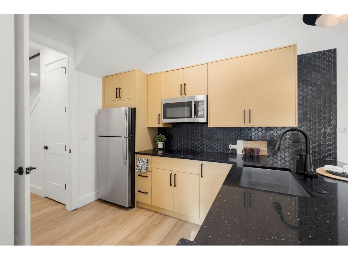 212 W Euclid Avenue #B Tampa FL 33602 TB8443143 image5