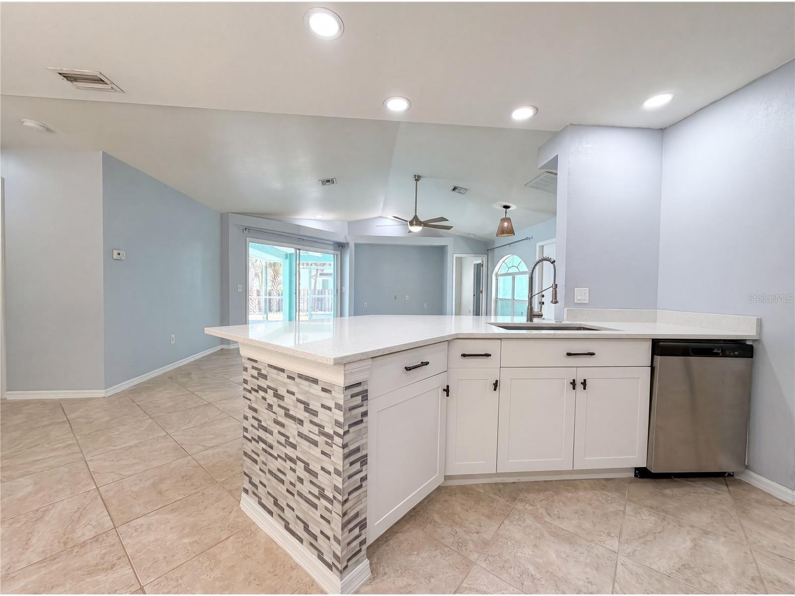 212 Washington Avenue Osprey FL 34229 O6404307 image10