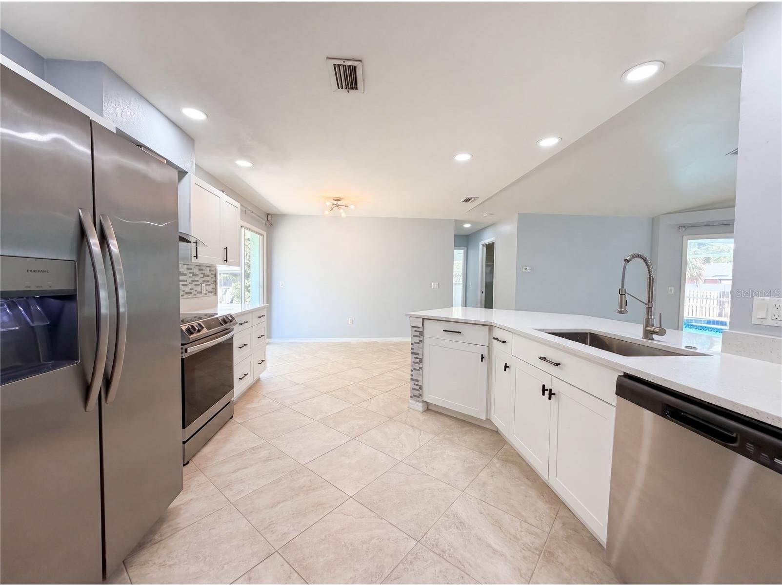 212 Washington Avenue Osprey FL 34229 O6404307 image9