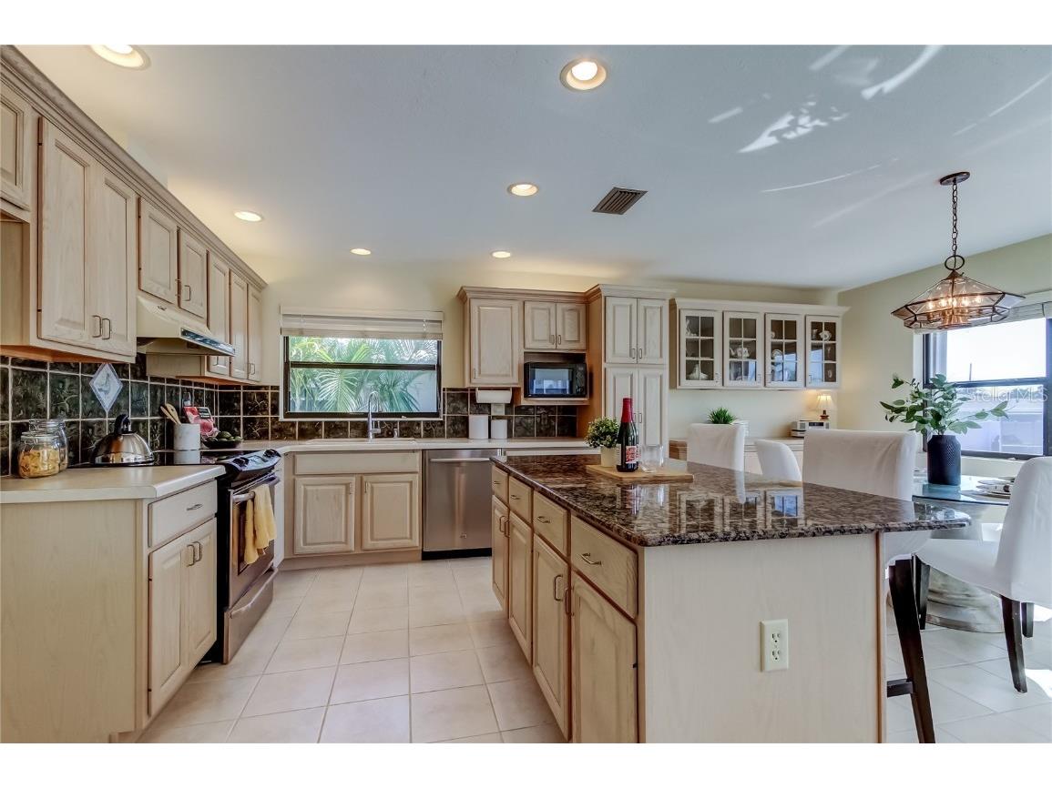 212 Westwinds Drive Palm Harbor FL 34683 TB8449728 image11