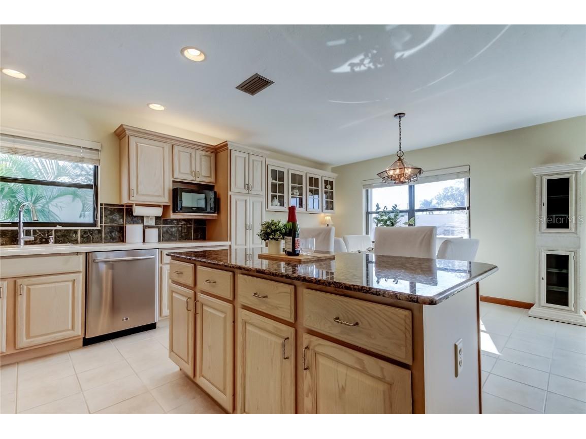 212 Westwinds Drive Palm Harbor FL 34683 TB8449728 image12