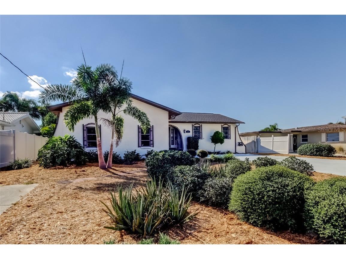 212 Westwinds Drive Palm Harbor FL 34683 TB8449728 image2