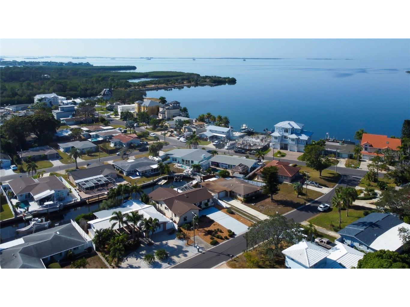 212 Westwinds Drive Palm Harbor FL 34683 TB8449728 image4