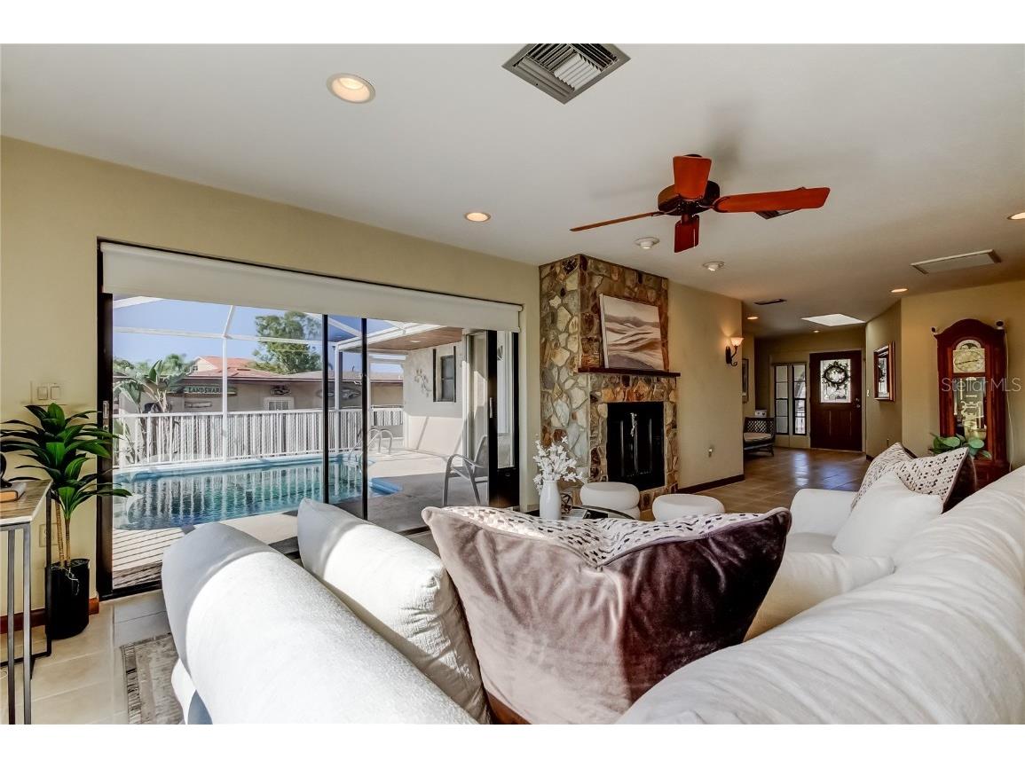 212 Westwinds Drive Palm Harbor FL 34683 TB8449728 image8