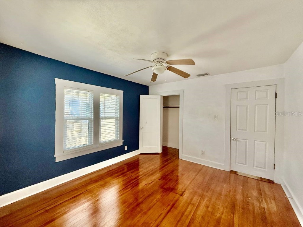 2120 46th Avenue N Saint Petersburg FL 33714 TB8430979 image23