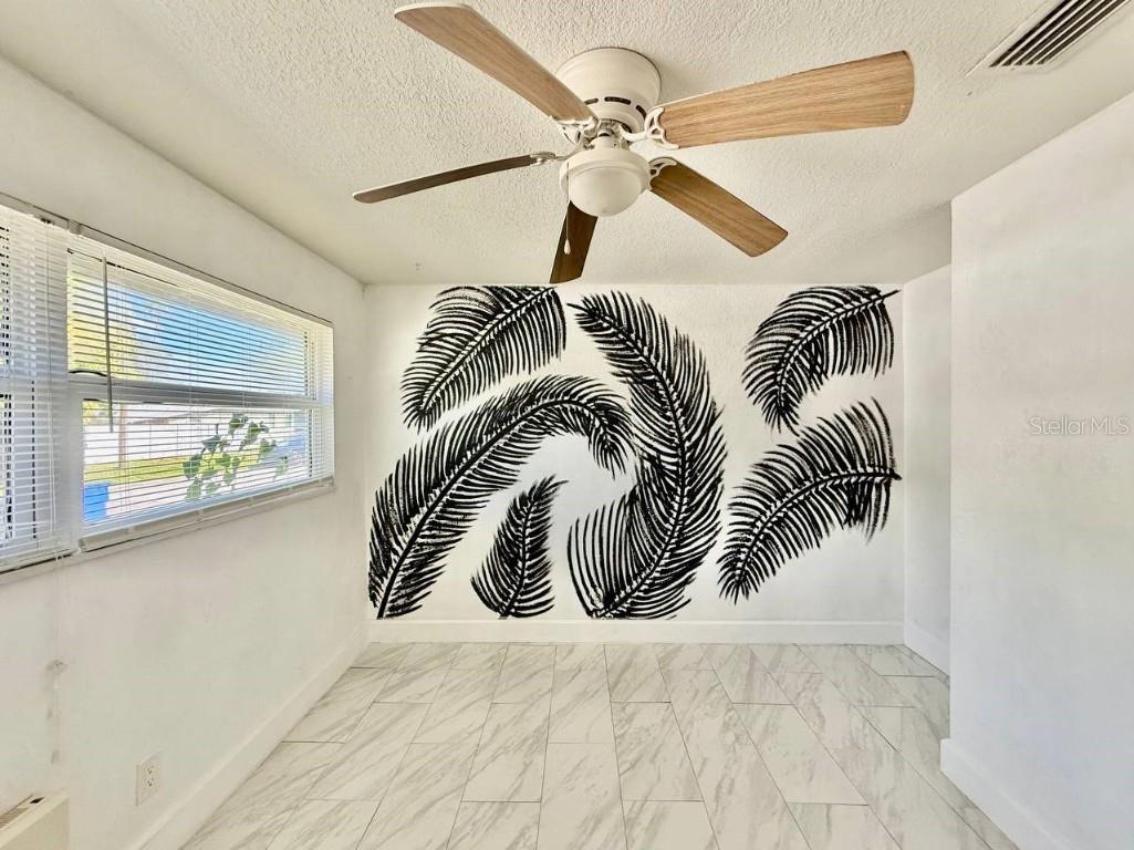 2120 46th Avenue N Saint Petersburg FL 33714 TB8430979 image8