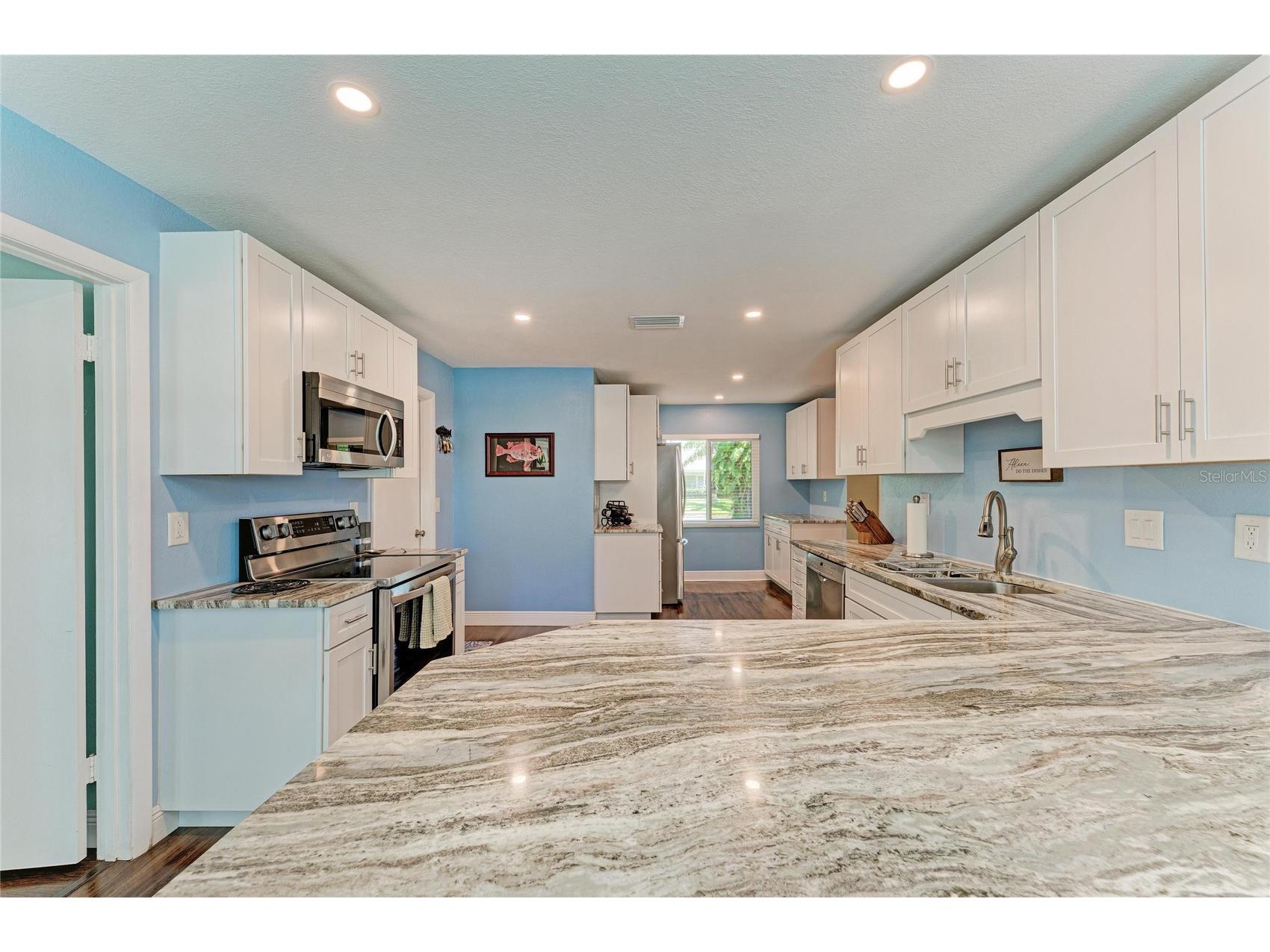 2120 47th Street Pl W Bradenton FL 34209 A4698127 image10