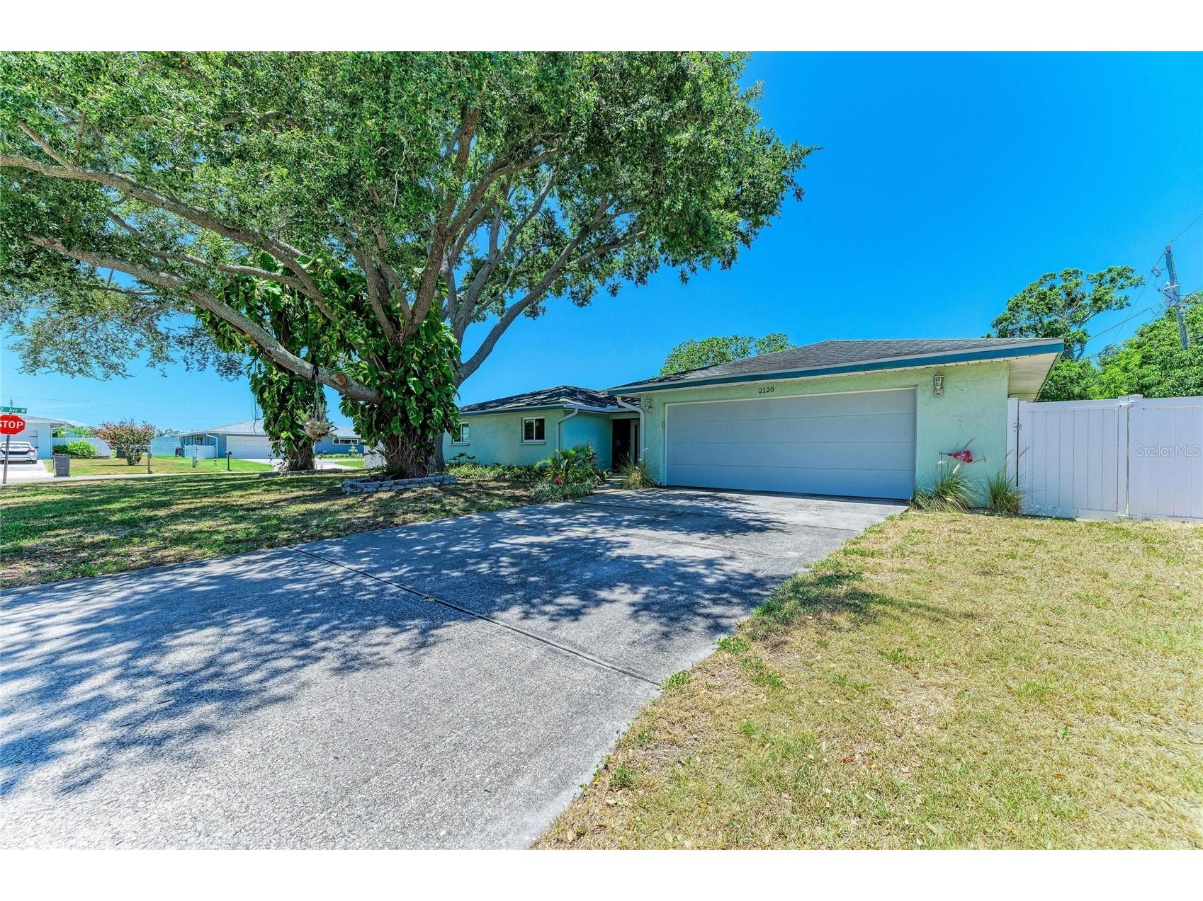 2120 47th Street Pl W Bradenton FL 34209 A4698127 image2
