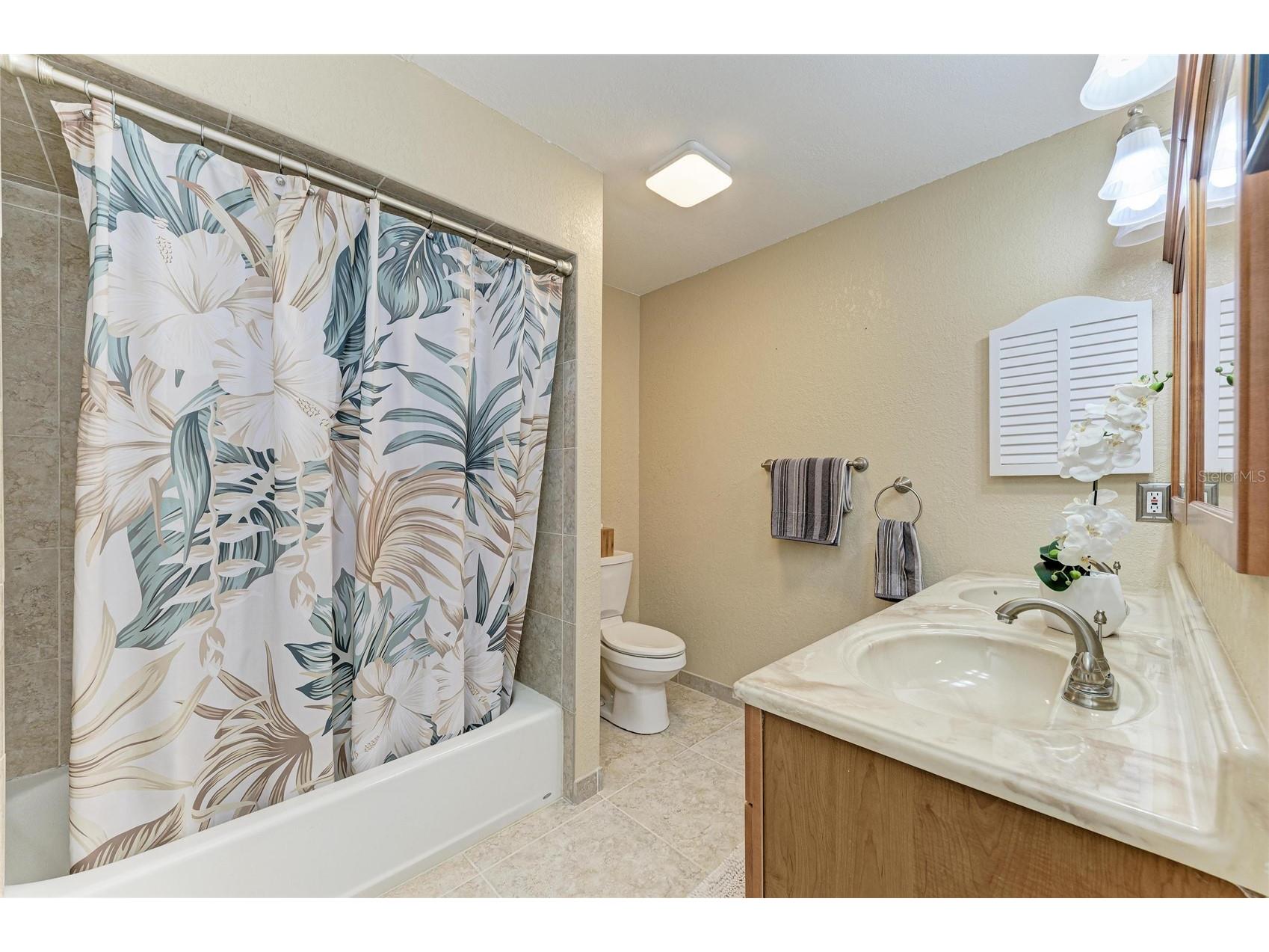 2120 47th Street Pl W Bradenton FL 34209 A4698127 image33