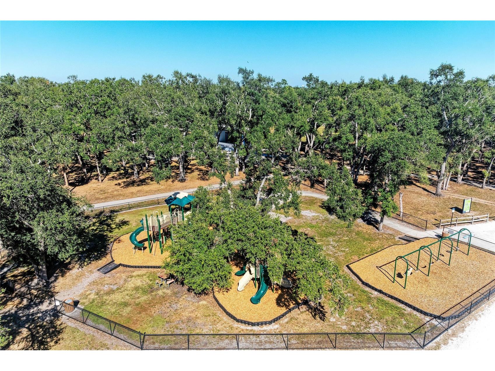 2120 47th Street Pl W Bradenton FL 34209 A4698127 image59