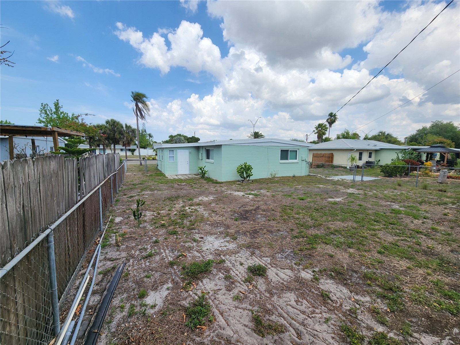2120 Bayshore Gardens Parkway Bradenton FL 34207 A4687385 image40