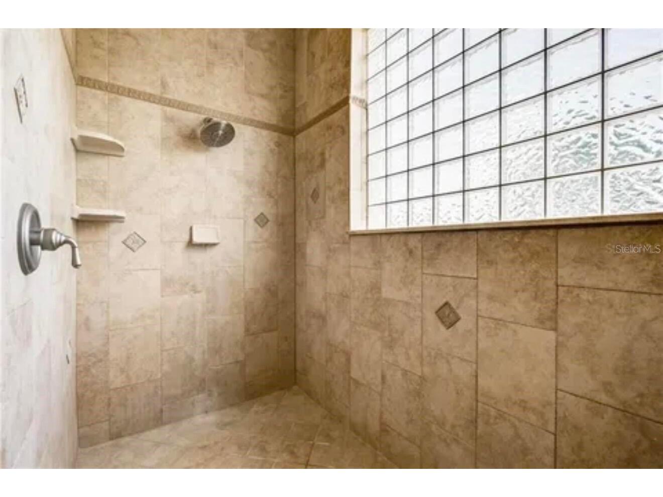 2120 Bunker View Court Kissimmee FL 34746 O6395237 image32