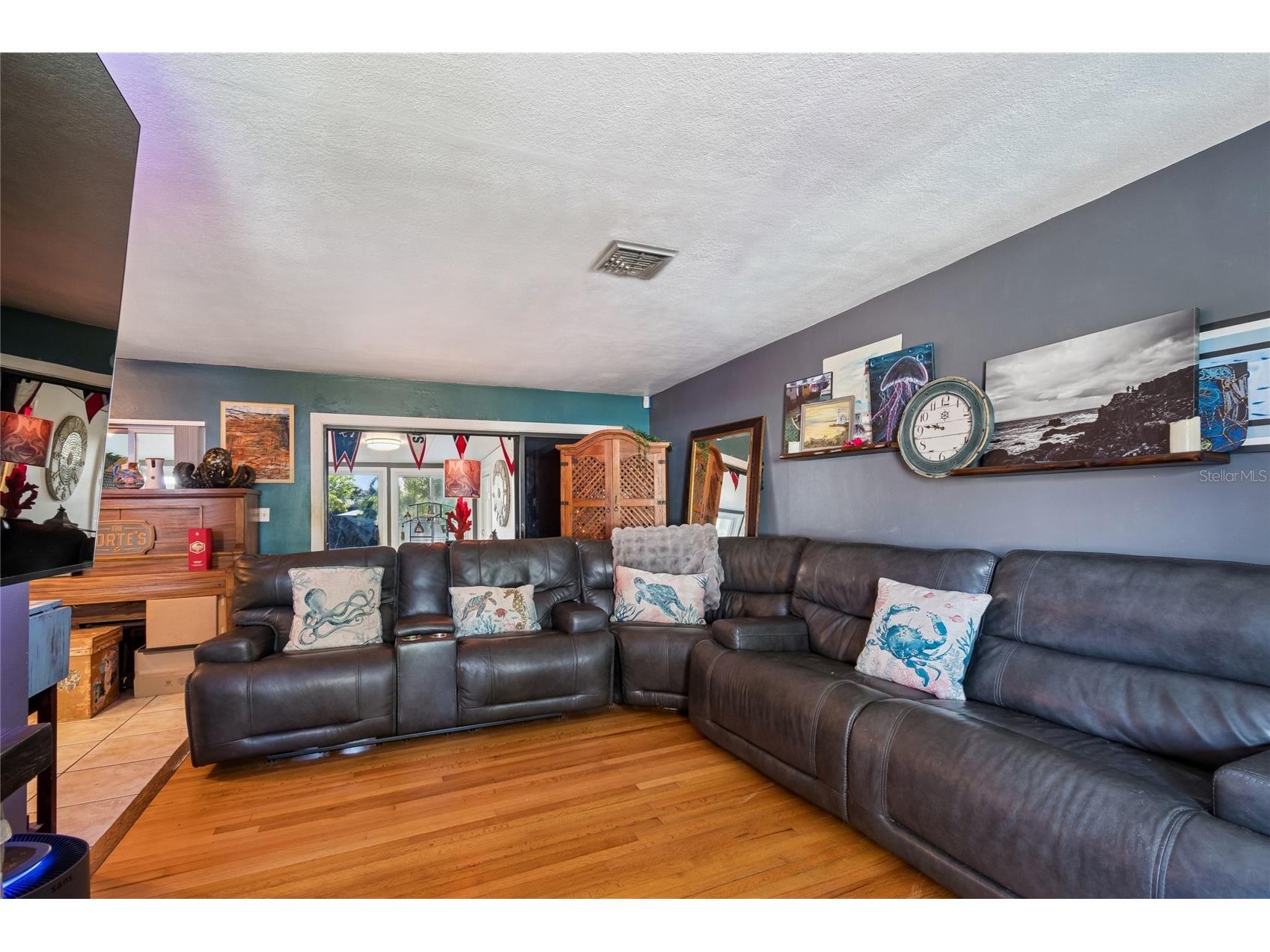2120 Coronada Way S Saint Petersburg FL 33712 TB8483989 image14