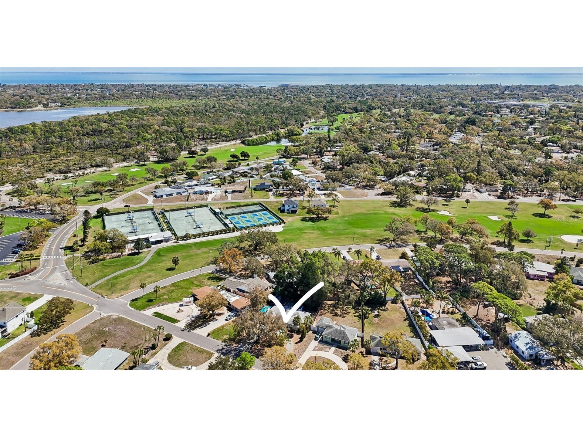 2120 Coronada Way S Saint Petersburg FL 33712 TB8483989 image2