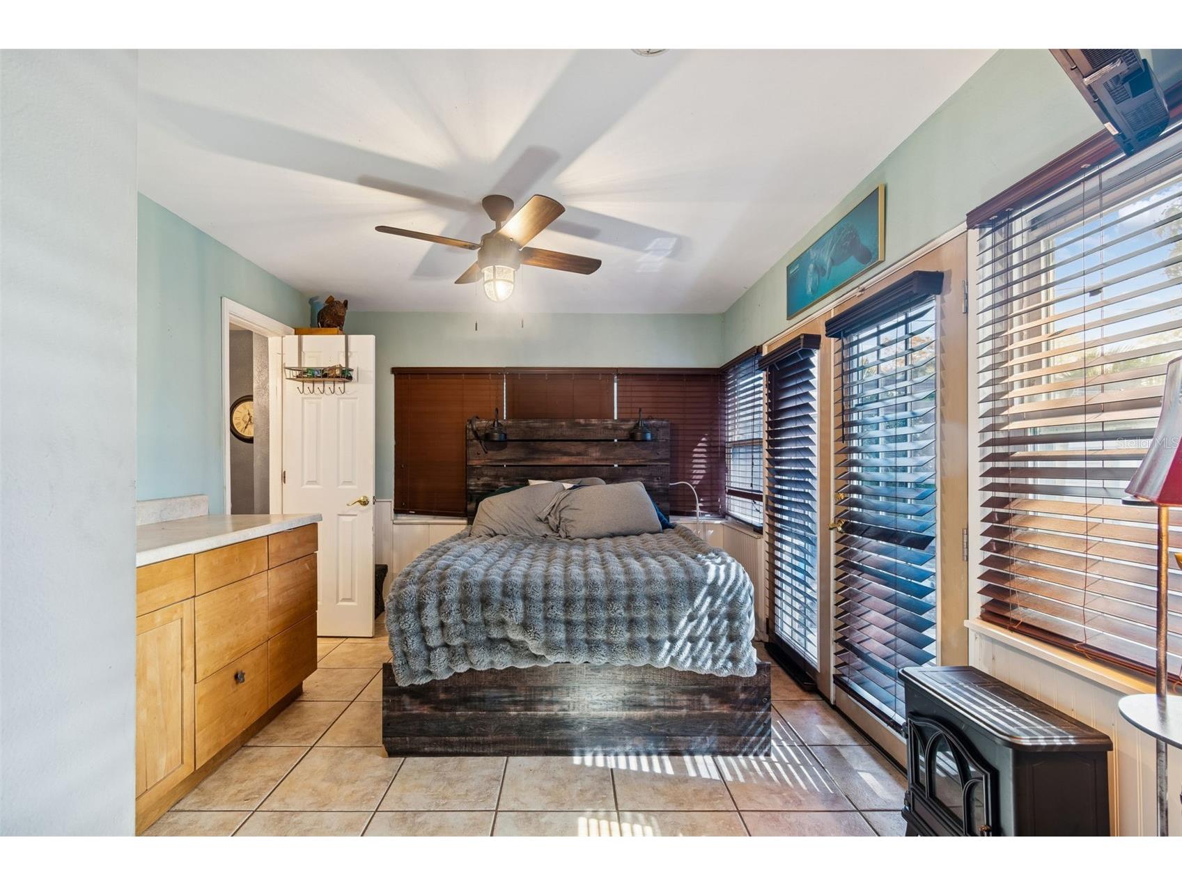 2120 Coronada Way S Saint Petersburg FL 33712 TB8483989 image24