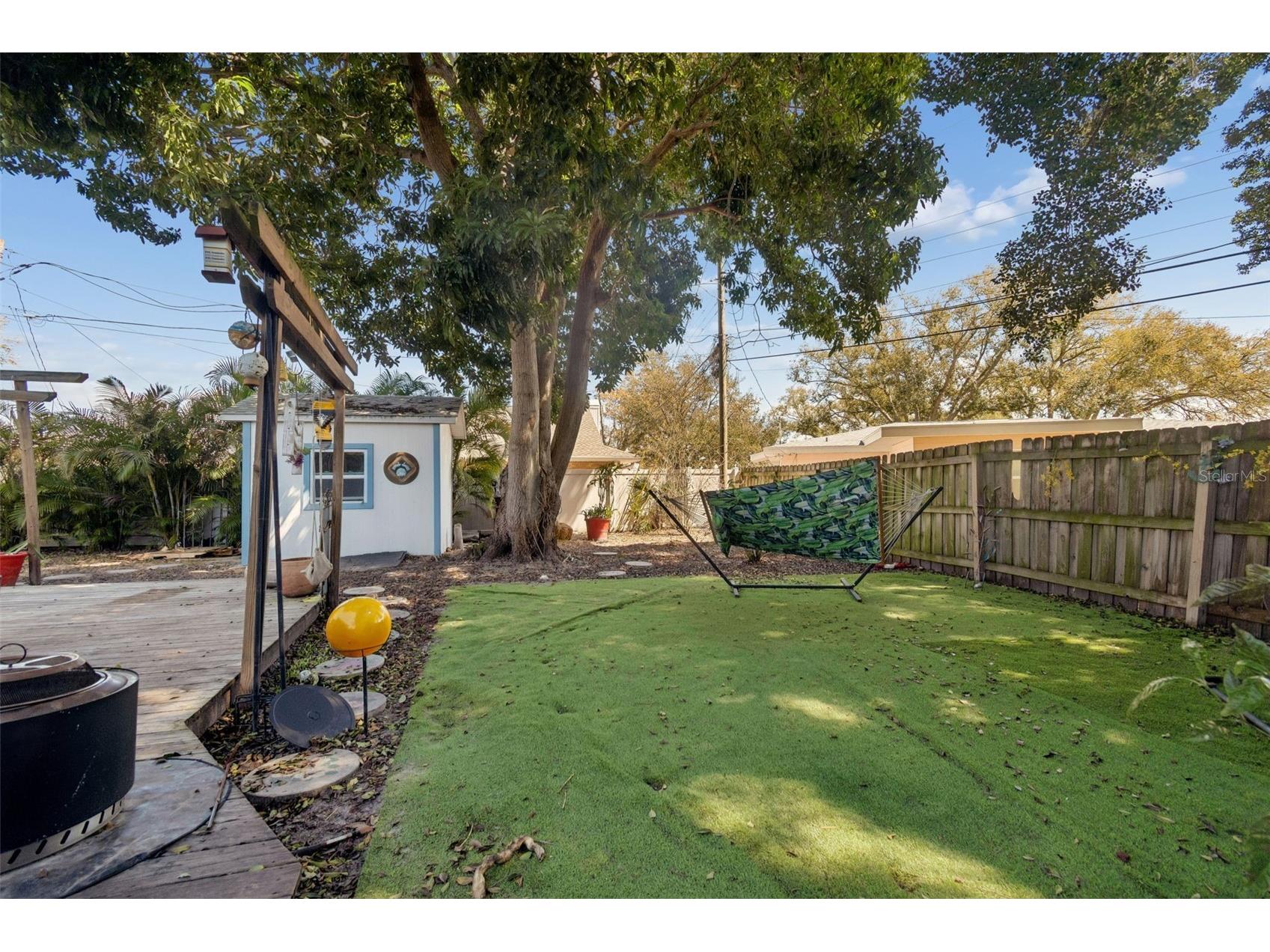 2120 Coronada Way S Saint Petersburg FL 33712 TB8483989 image56