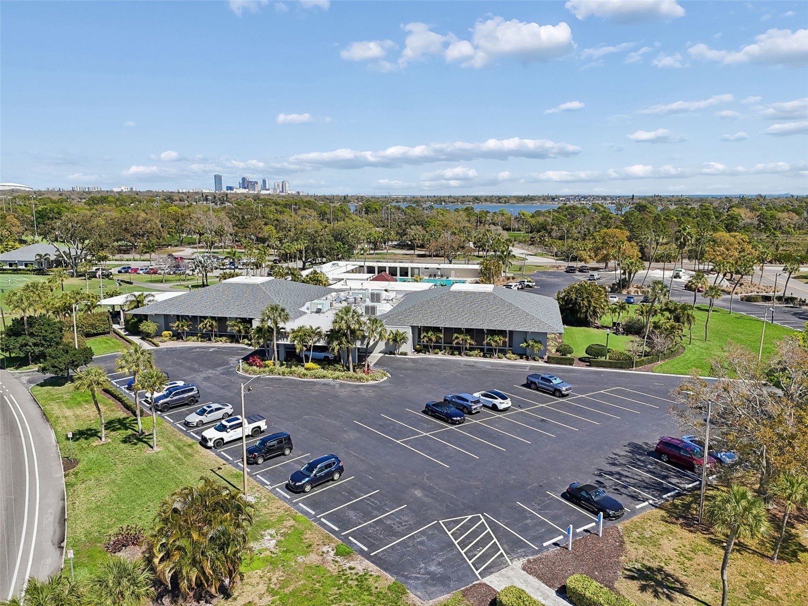 2120 Coronada Way S Saint Petersburg FL 33712 TB8483989 image70