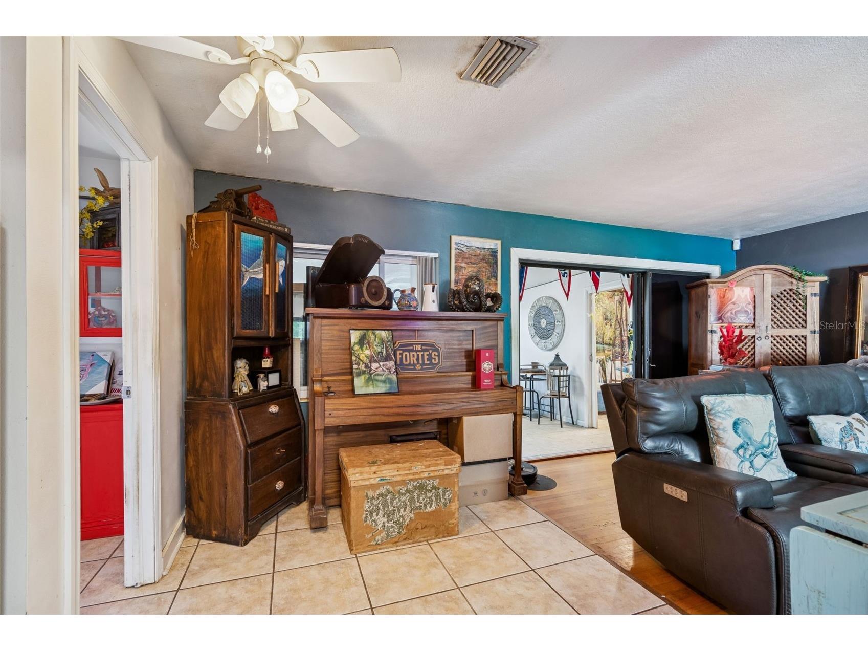 2120 Coronada Way S Saint Petersburg FL 33712 TB8525034 image16