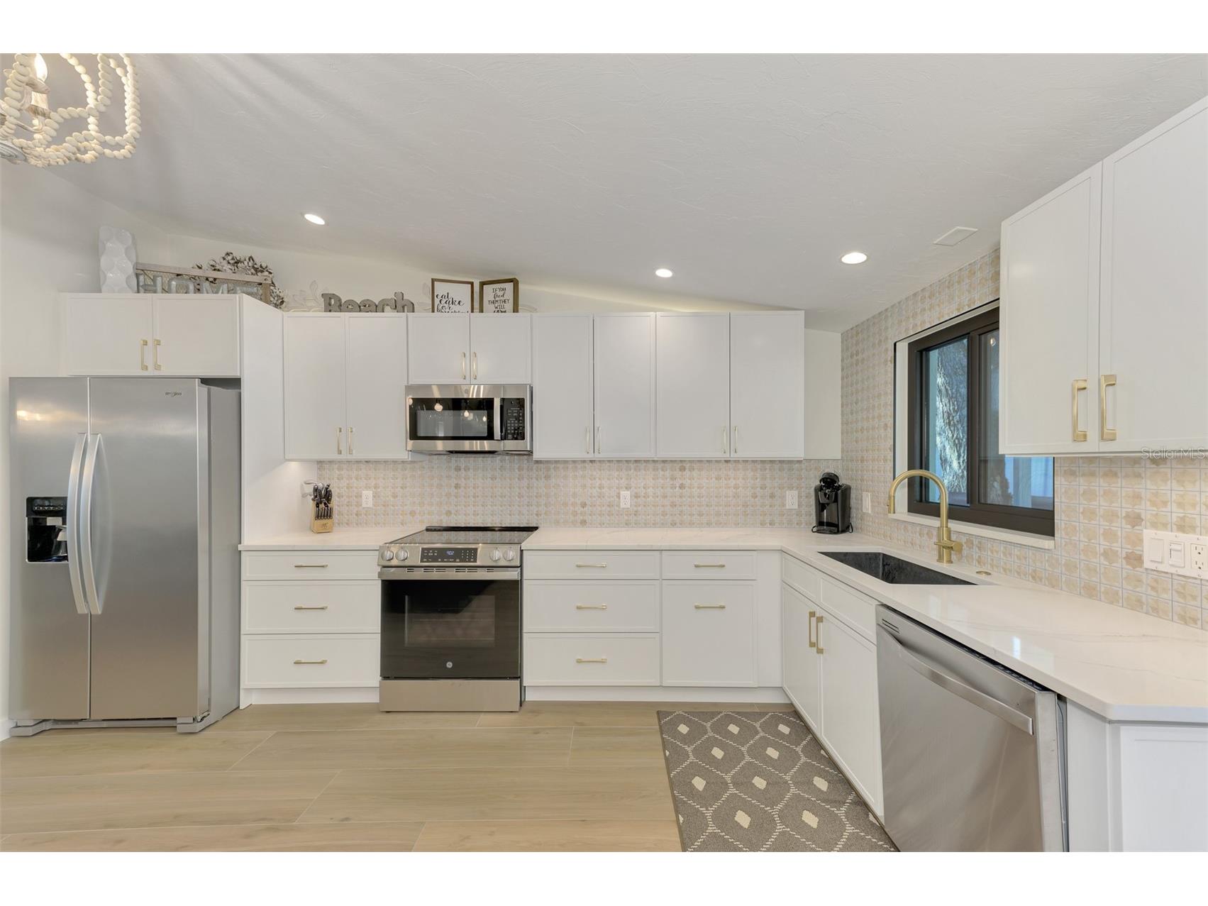 2120 Craft Lane Sarasota FL 34239 A4696329 image13