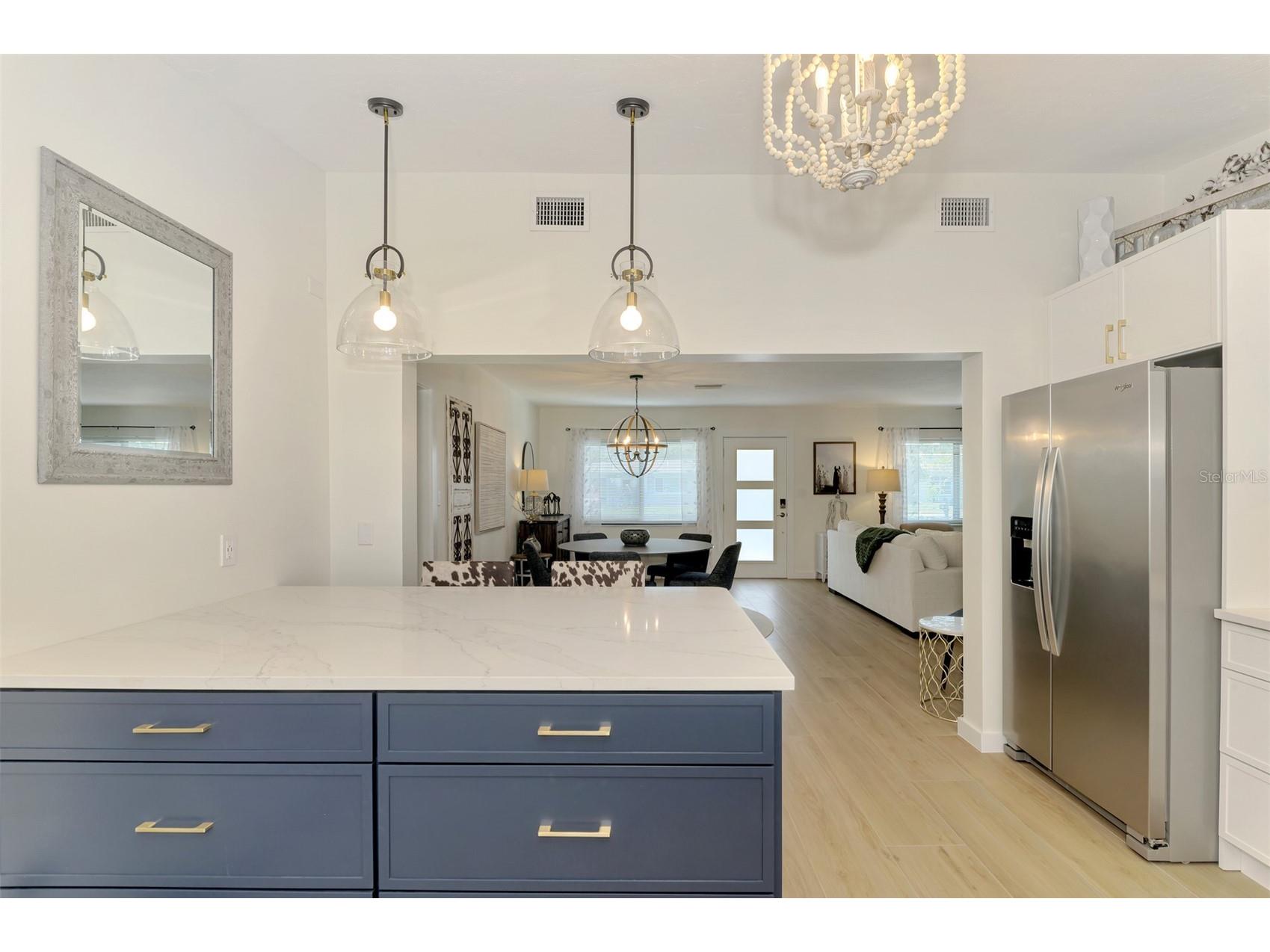 2120 Craft Lane Sarasota FL 34239 A4696329 image16