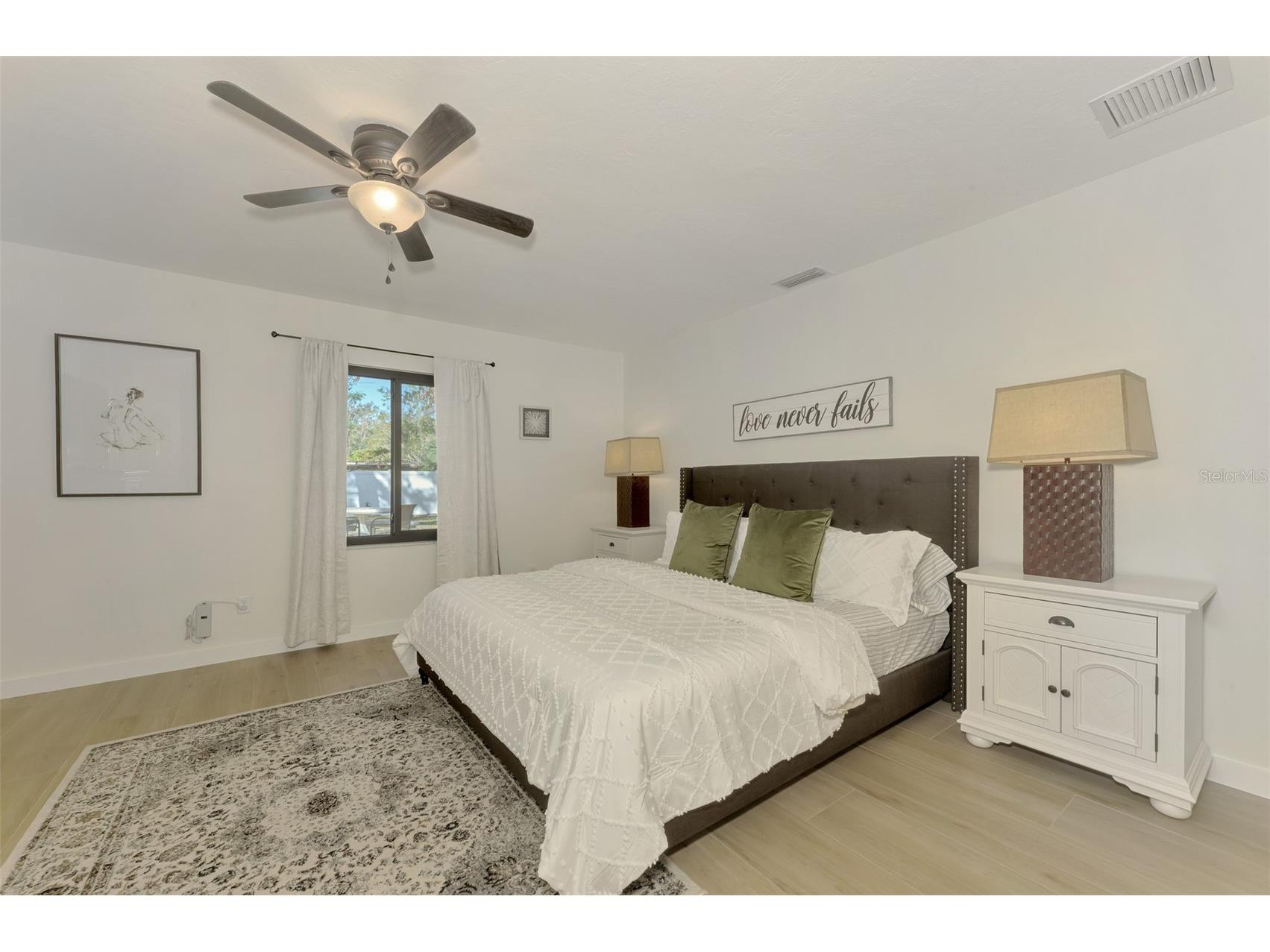 2120 Craft Lane Sarasota FL 34239 A4696329 image17