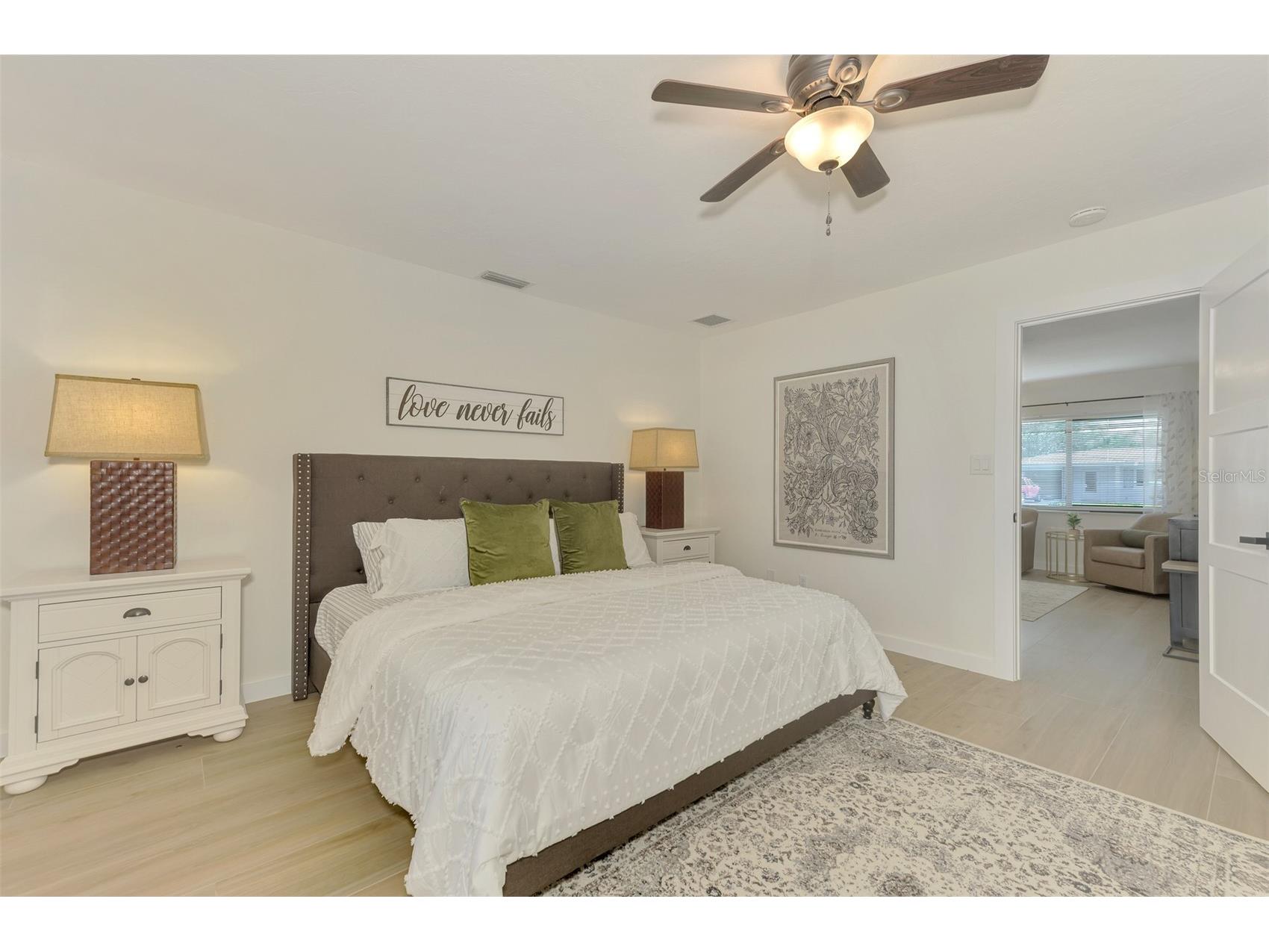 2120 Craft Lane Sarasota FL 34239 A4696329 image19