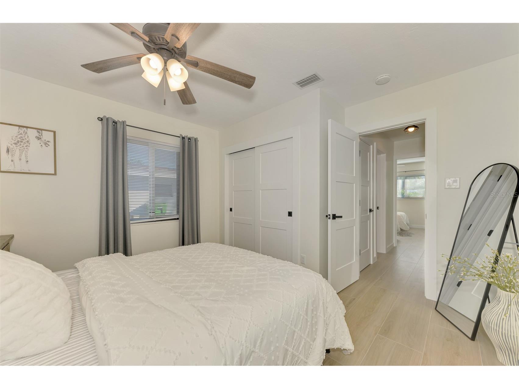 2120 Craft Lane Sarasota FL 34239 A4696329 image24