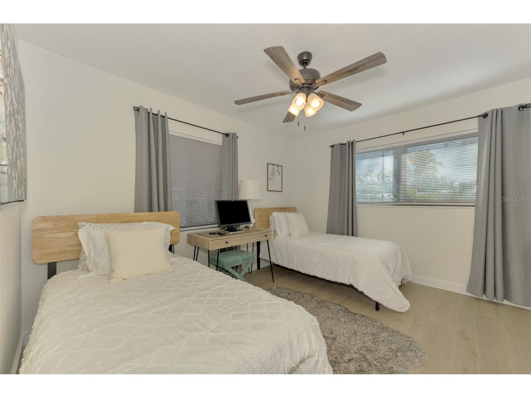 2120 Craft Lane Sarasota FL 34239 A4696329 image27