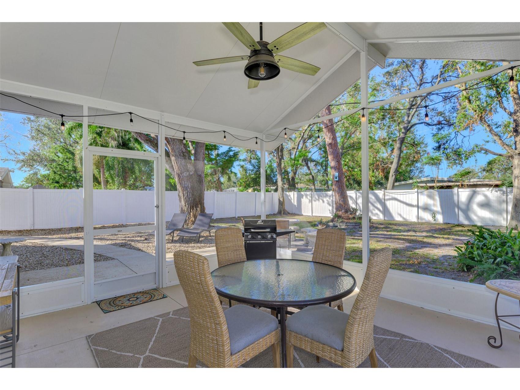 2120 Craft Lane Sarasota FL 34239 A4696329 image30