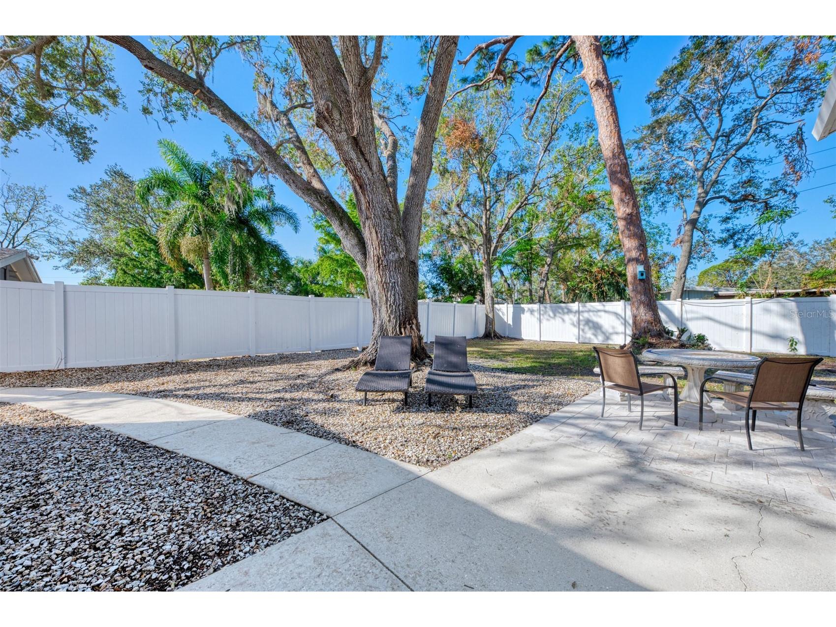 2120 Craft Lane Sarasota FL 34239 A4696329 image33