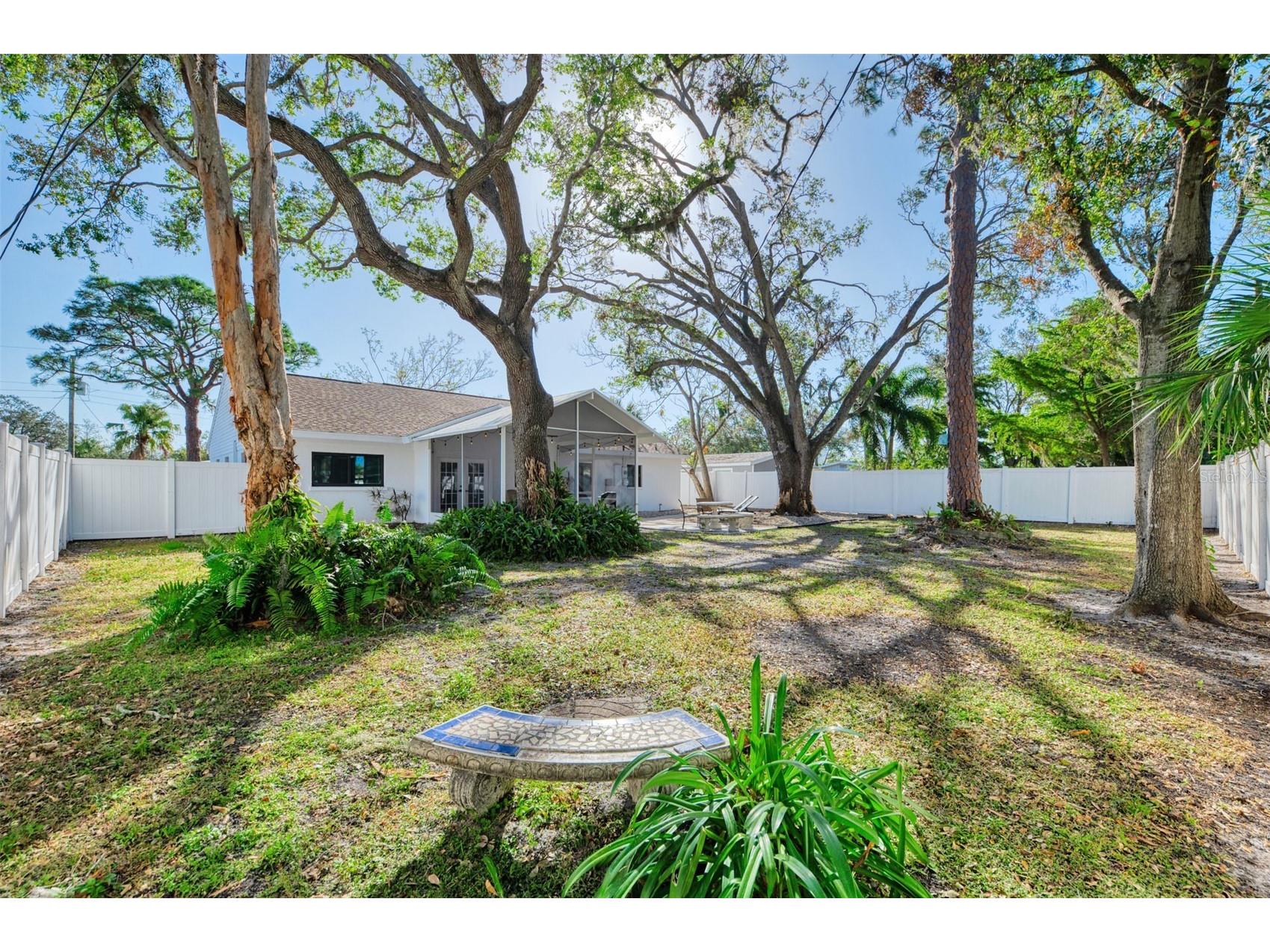 2120 Craft Lane Sarasota FL 34239 A4696329 image36