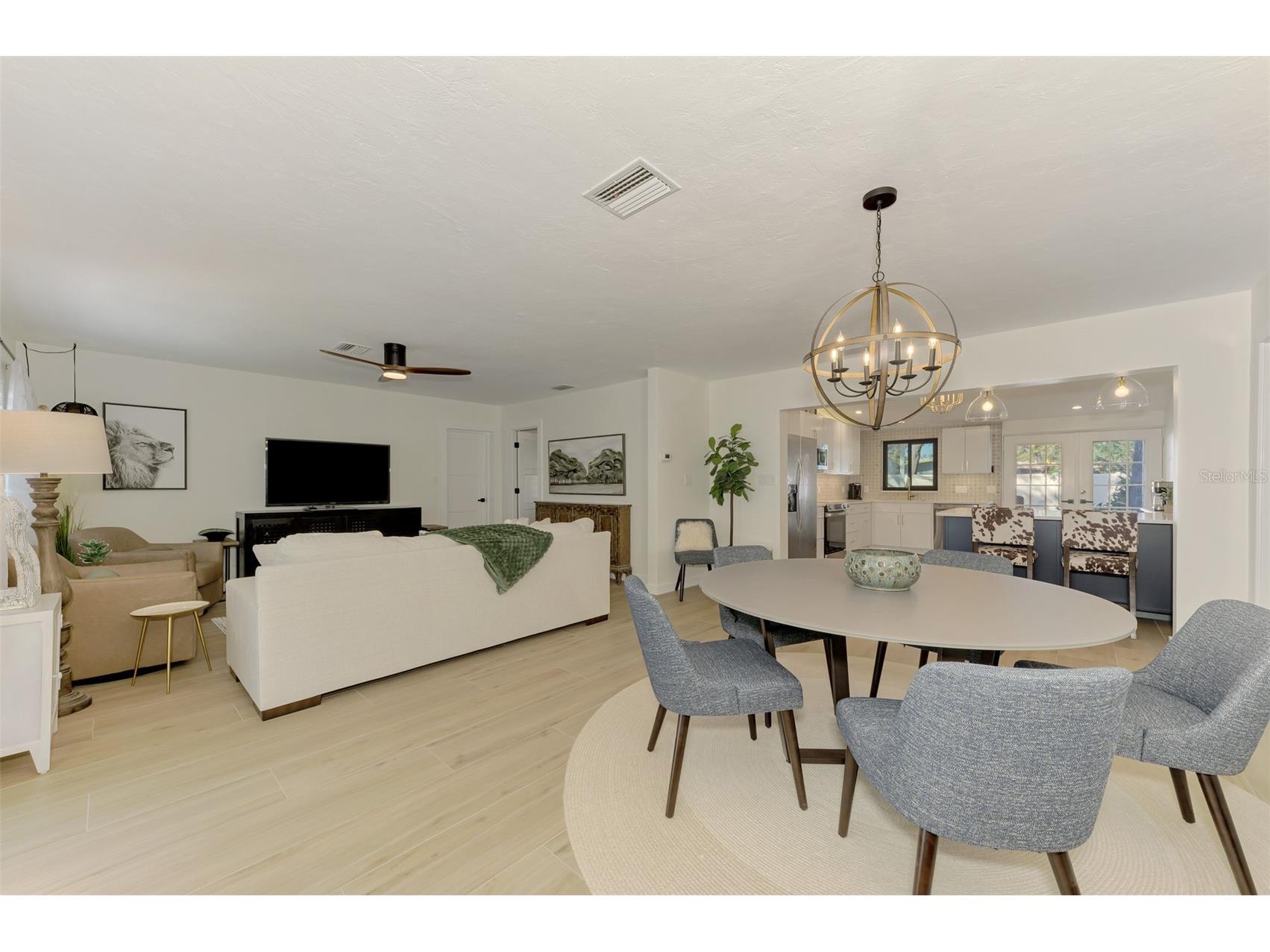 2120 Craft Lane Sarasota FL 34239 A4696329 image6