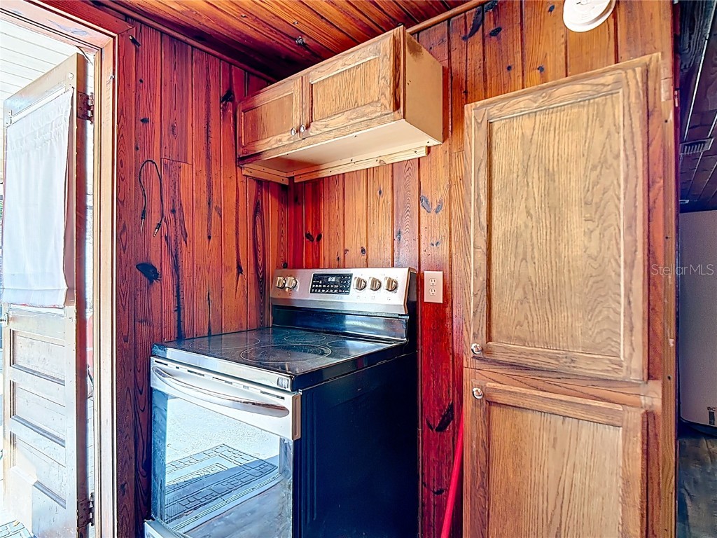 2120 Dille Street Lakeland FL 33815 O6358026 image3