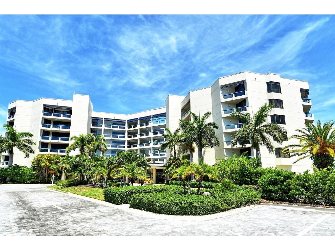 2120 Harbourside Drive #627 Longboat Key FL 34228 - SARASOTA BAY A4583014 image1