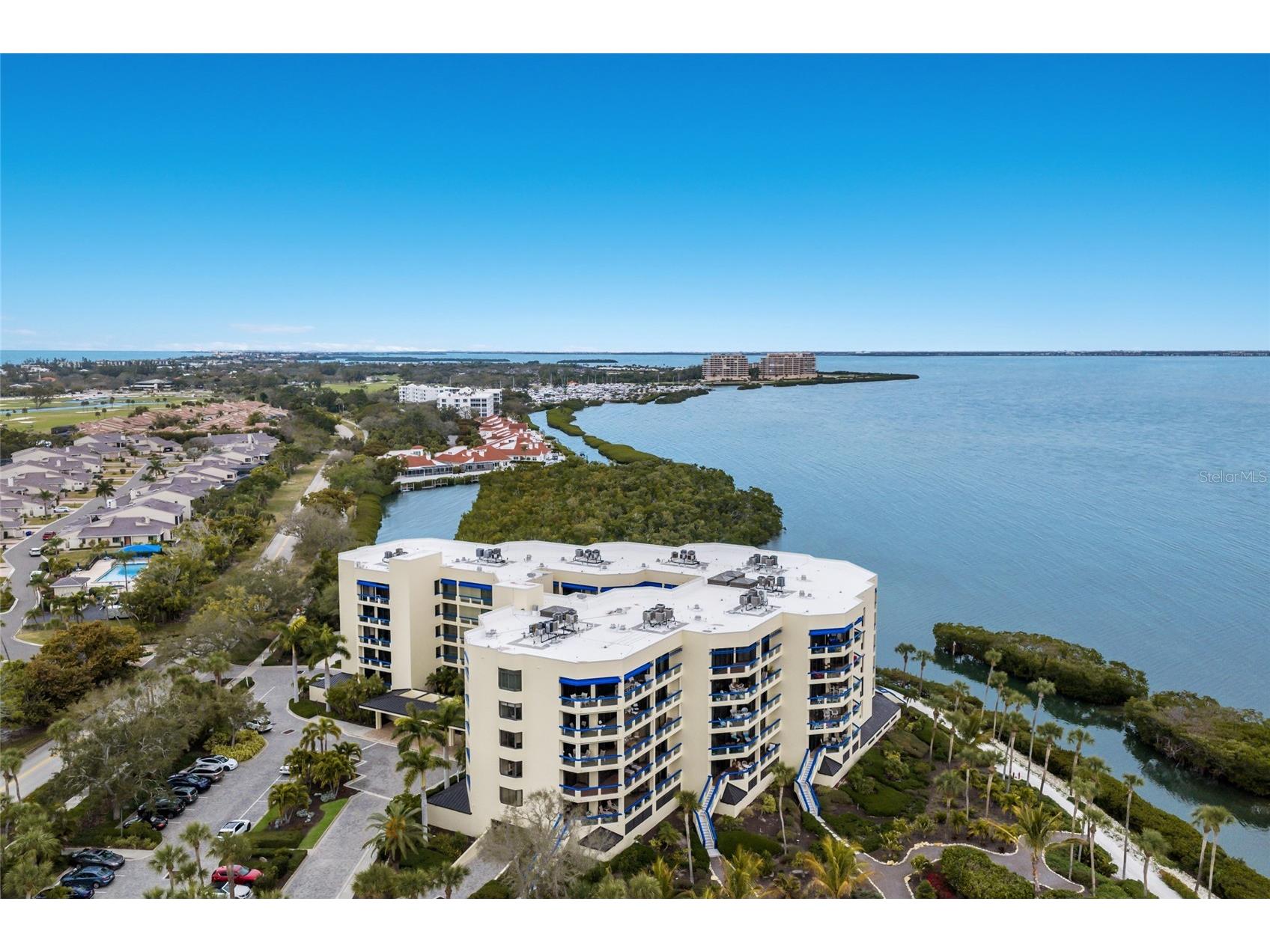 2120 Harbourside Drive #628 Longboat Key FL 34228 - SARASOTA BAY GULF A4682349 image1
