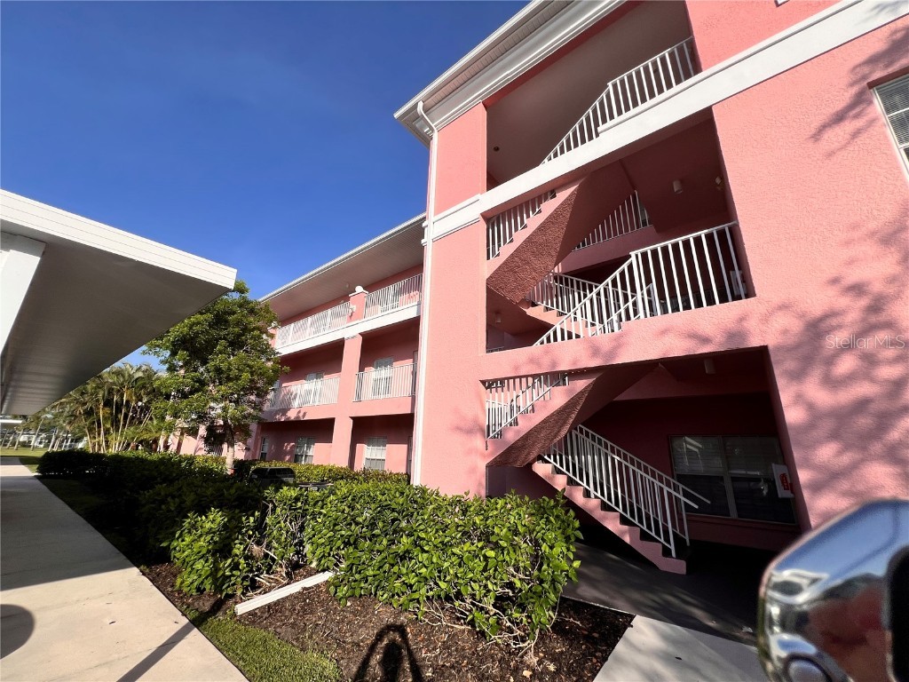 2120 Heron Lake Drive #208 Punta Gorda FL 33983 C7510288 image2