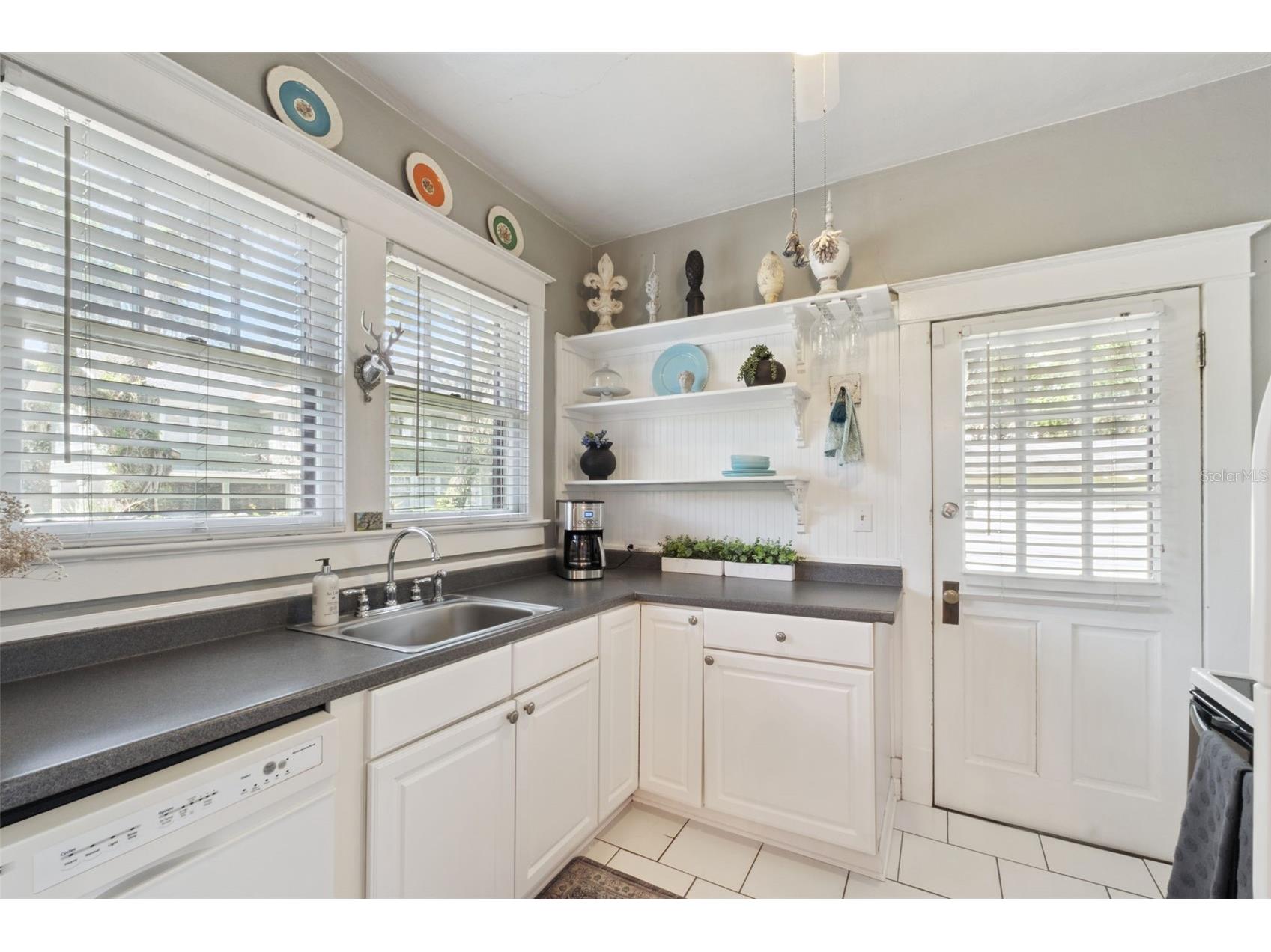 2120 Sanford Avenue Sanford FL 32771 O6410786 image15