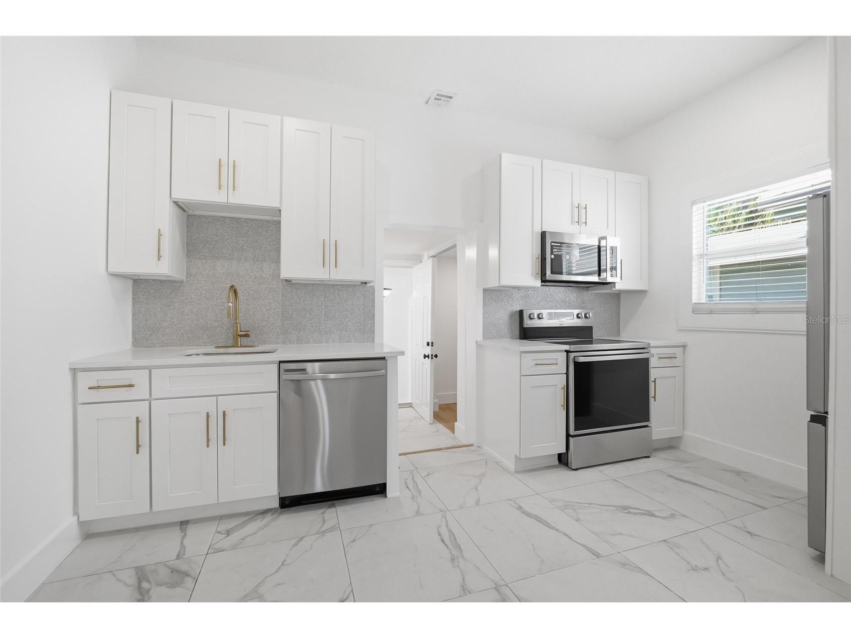 2120 W Nassau Street Tampa FL 33607 TB8498870 image11
