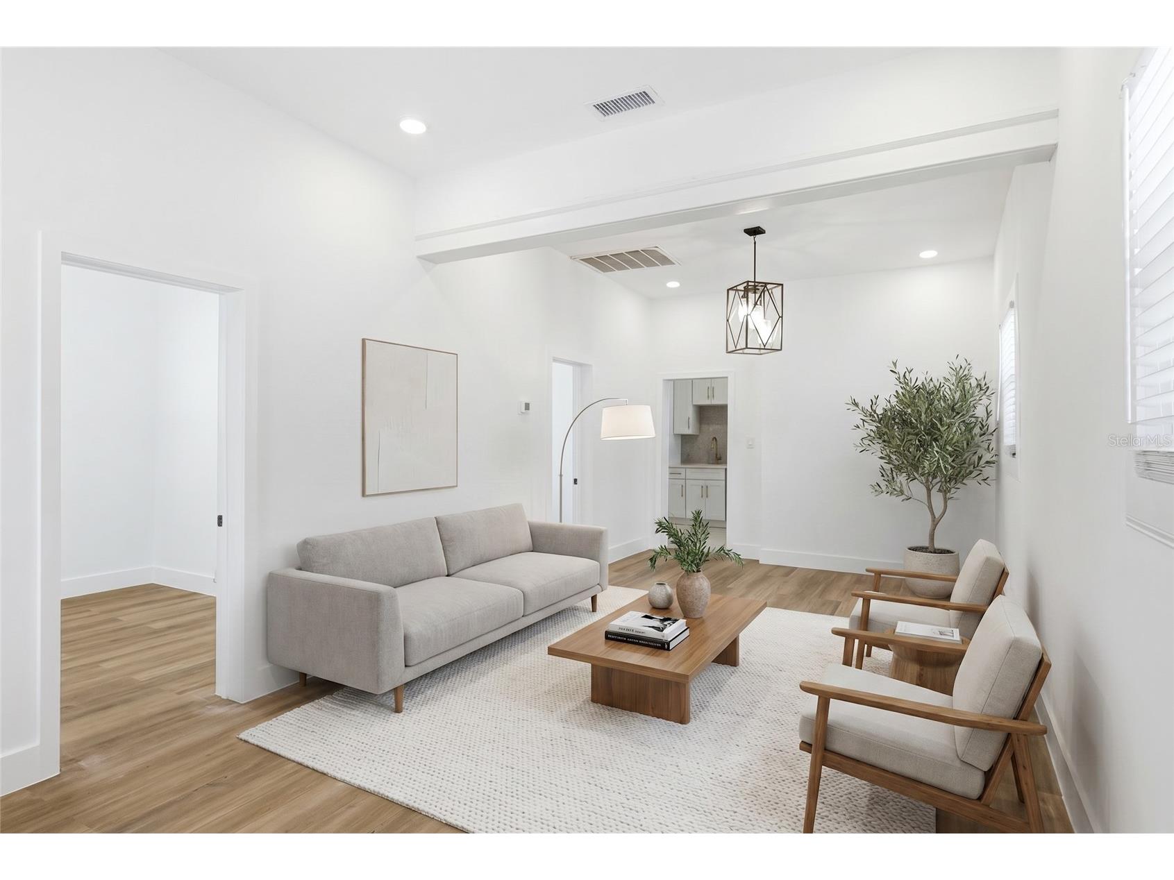 2120 W Nassau Street Tampa FL 33607 TB8498870 image6
