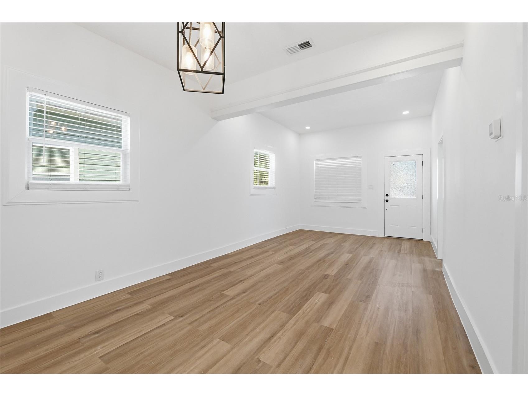 2120 W Nassau Street Tampa FL 33607 TB8498870 image9