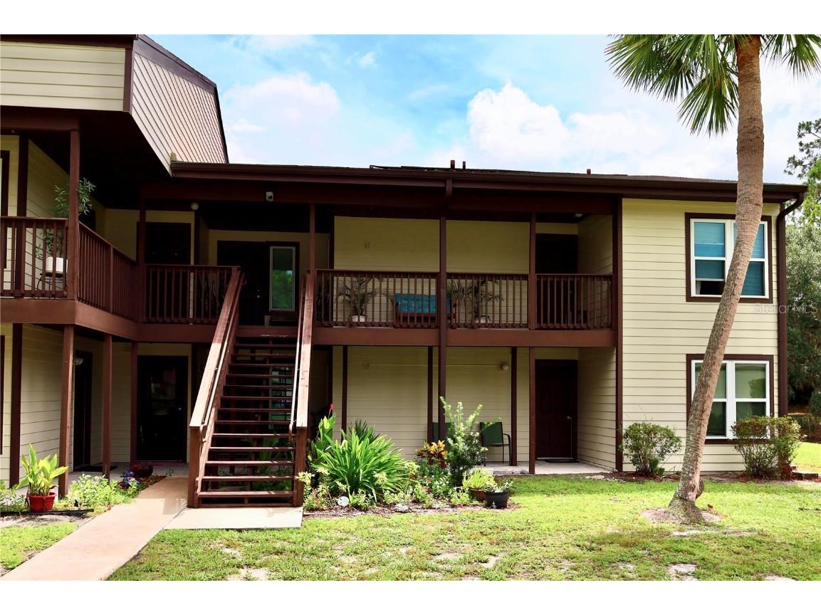 21204 Sandalwood Drive #21-204 Wildwood FL 34785 G5101160 image1