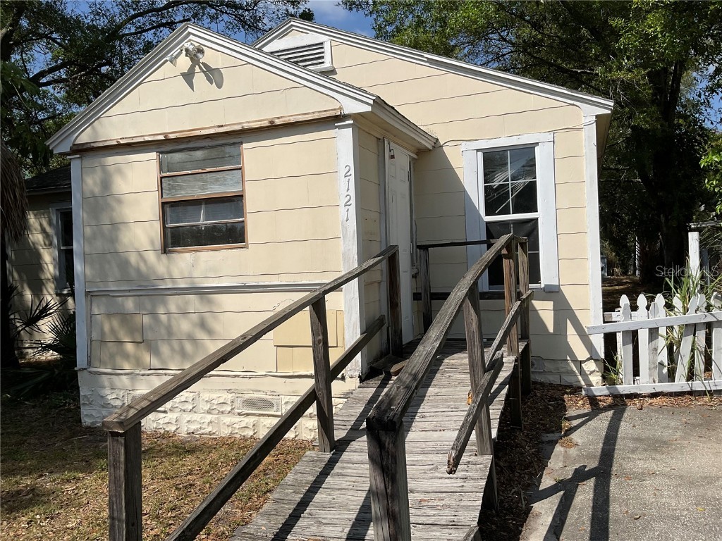 2121 16th Avenue S Saint Petersburg FL 33712 T3430523 image1