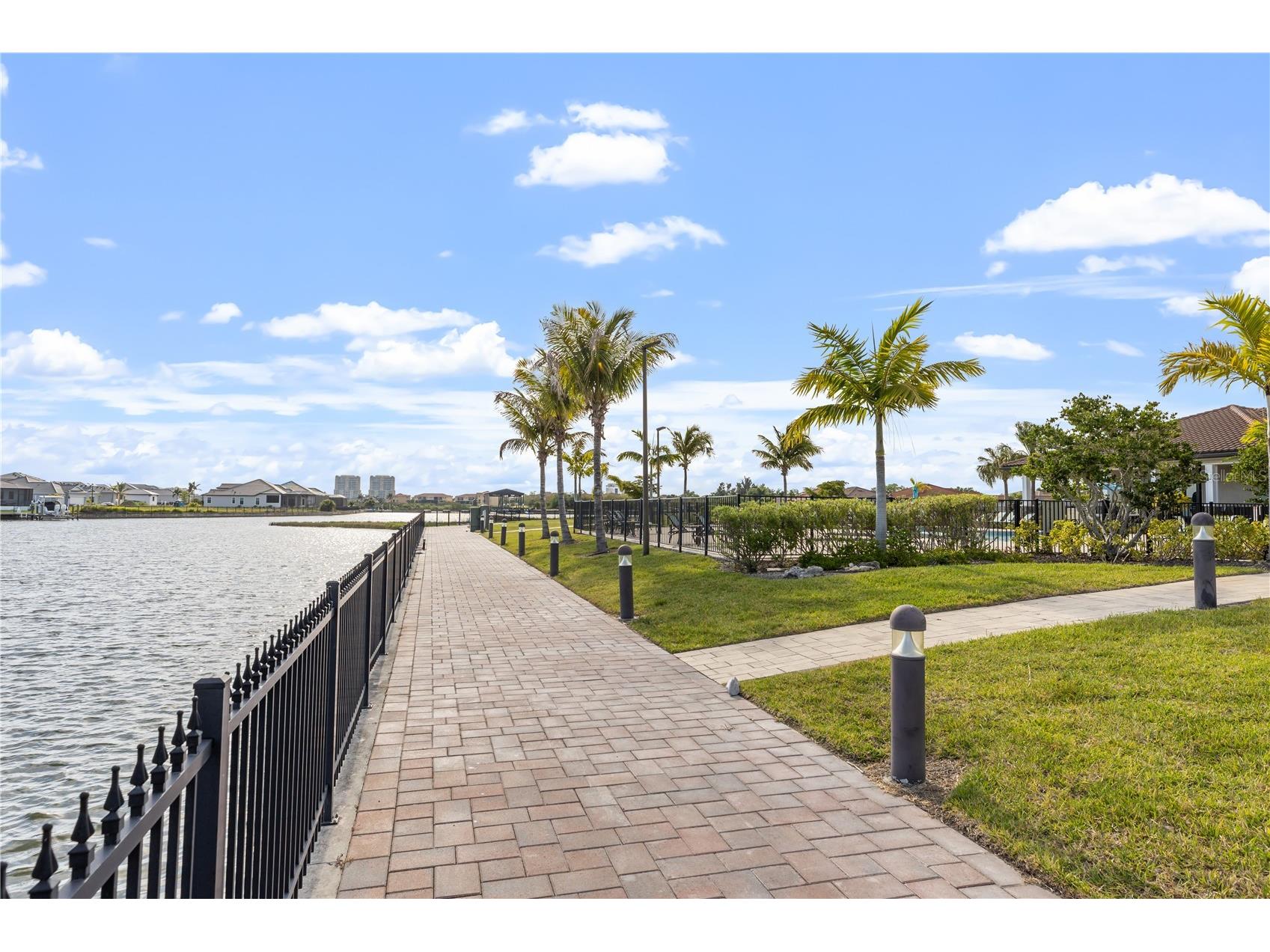 2121 6th Street E Palmetto FL 34221 TB8496887 image71